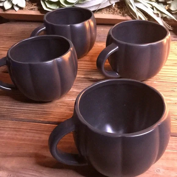 Pottery Barn Black Jack O'Lantern Pumpkin Stoneware Mugs - Set of 4 🎃 - Picture 6 of 16